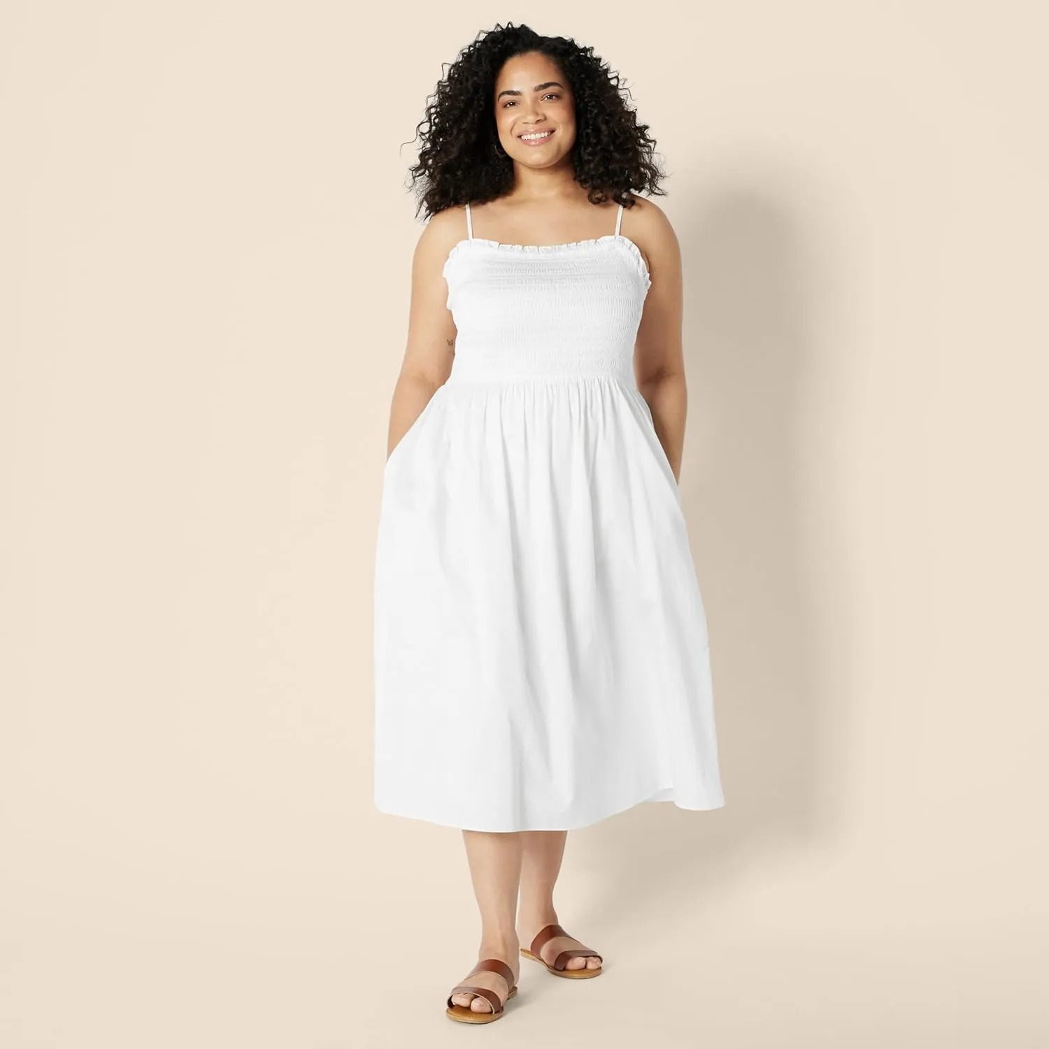 Amazon Essentials Women's Regular-Fit Cotton Sateen Smocked Bodice Midi Dress