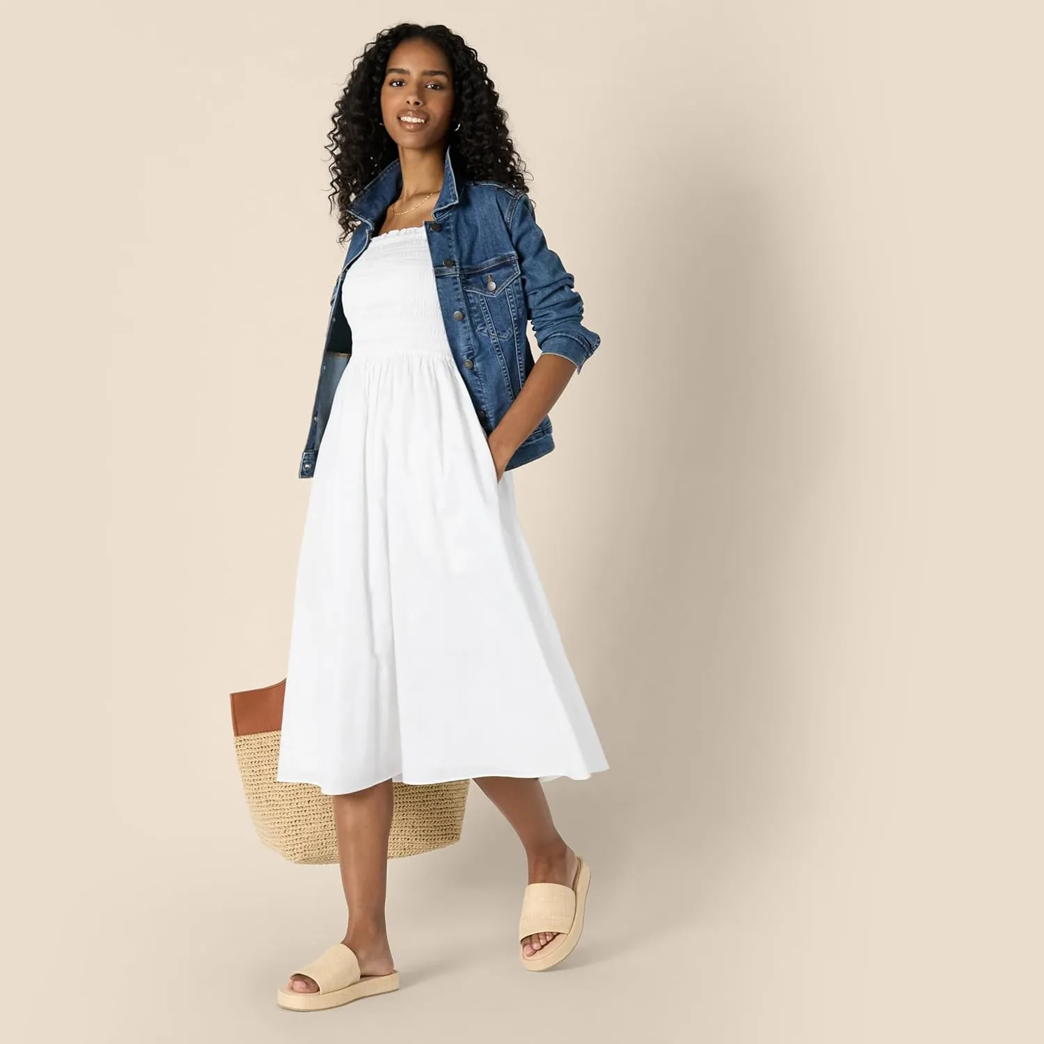 Amazon Essentials Women's Regular-Fit Cotton Sateen Smocked Bodice Midi Dress