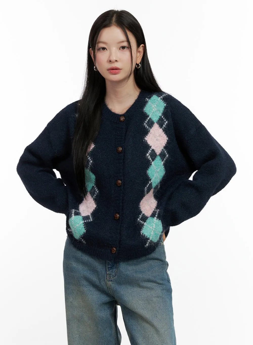 Argyle Loose-Fit Cardigan ON408