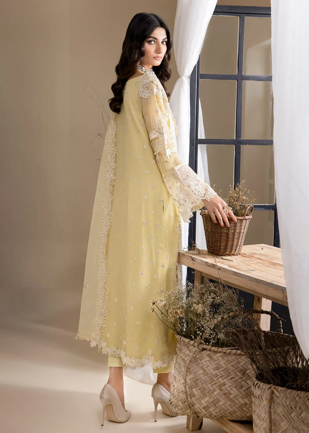 Chinnon Chifffon 2023 by Iznik | CC-23 - DELILAH