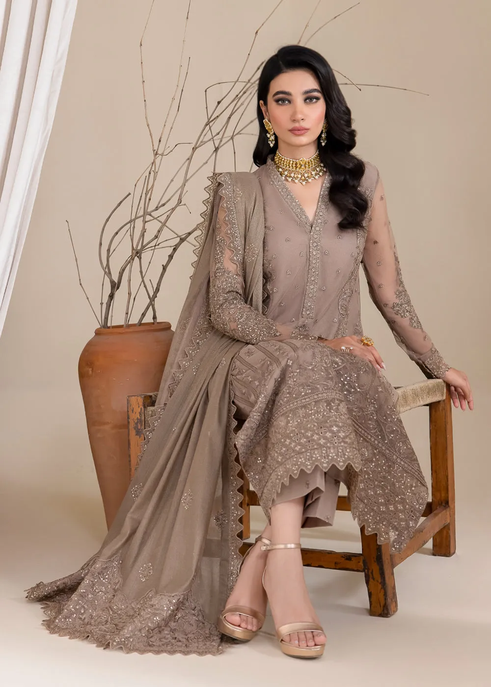 Chinnon Chifffon 2023 by Iznik | CC-30 - VANESSA