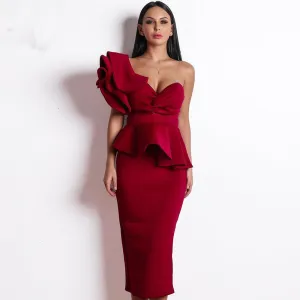 Elegant strapless cocktail dress
