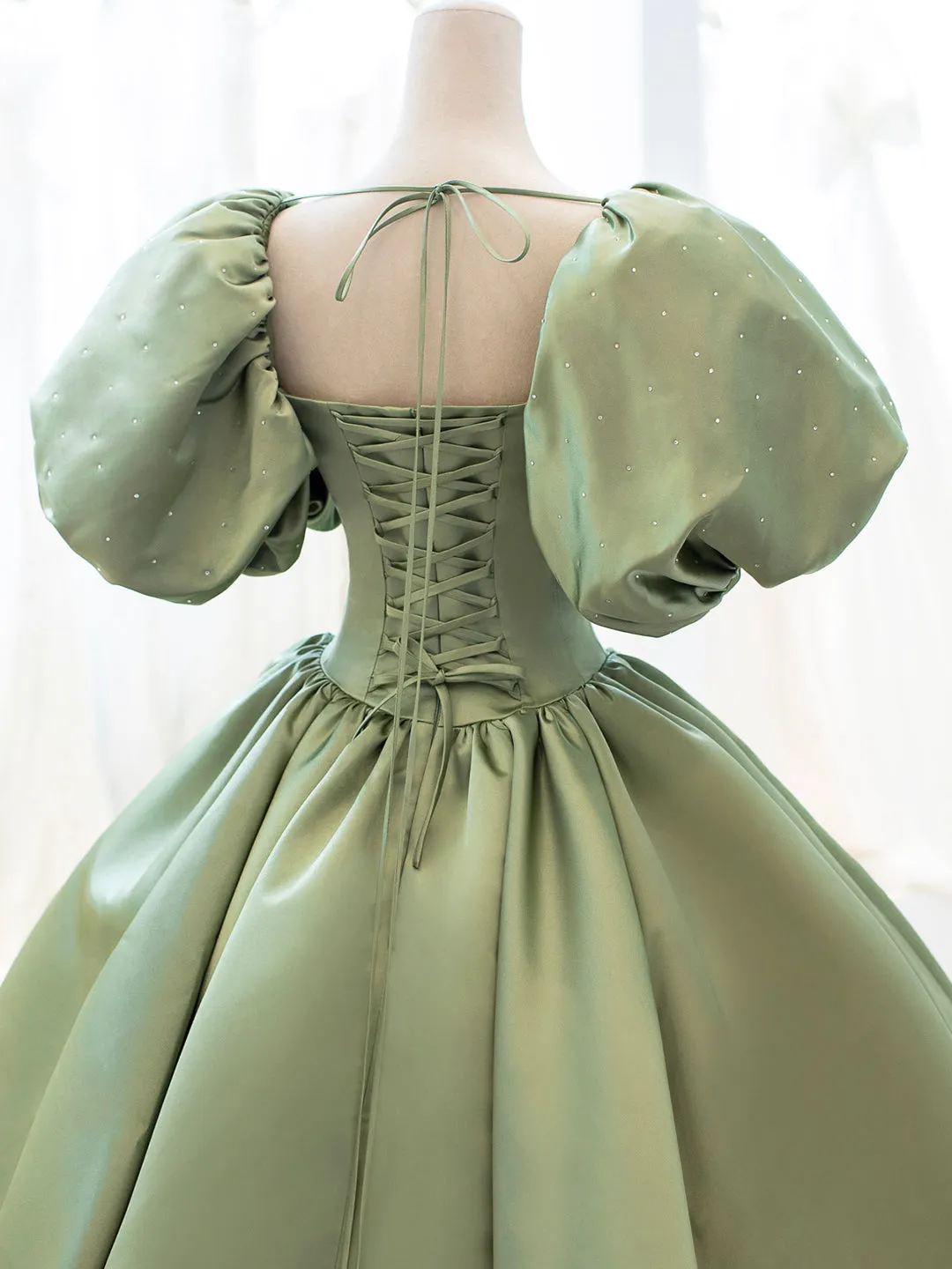 Green Satin Formal Evening Gown with Puff Sleeve A-Line Long Prom Dress