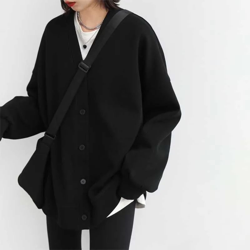 Loose V-Neck Buttoned Cardigan