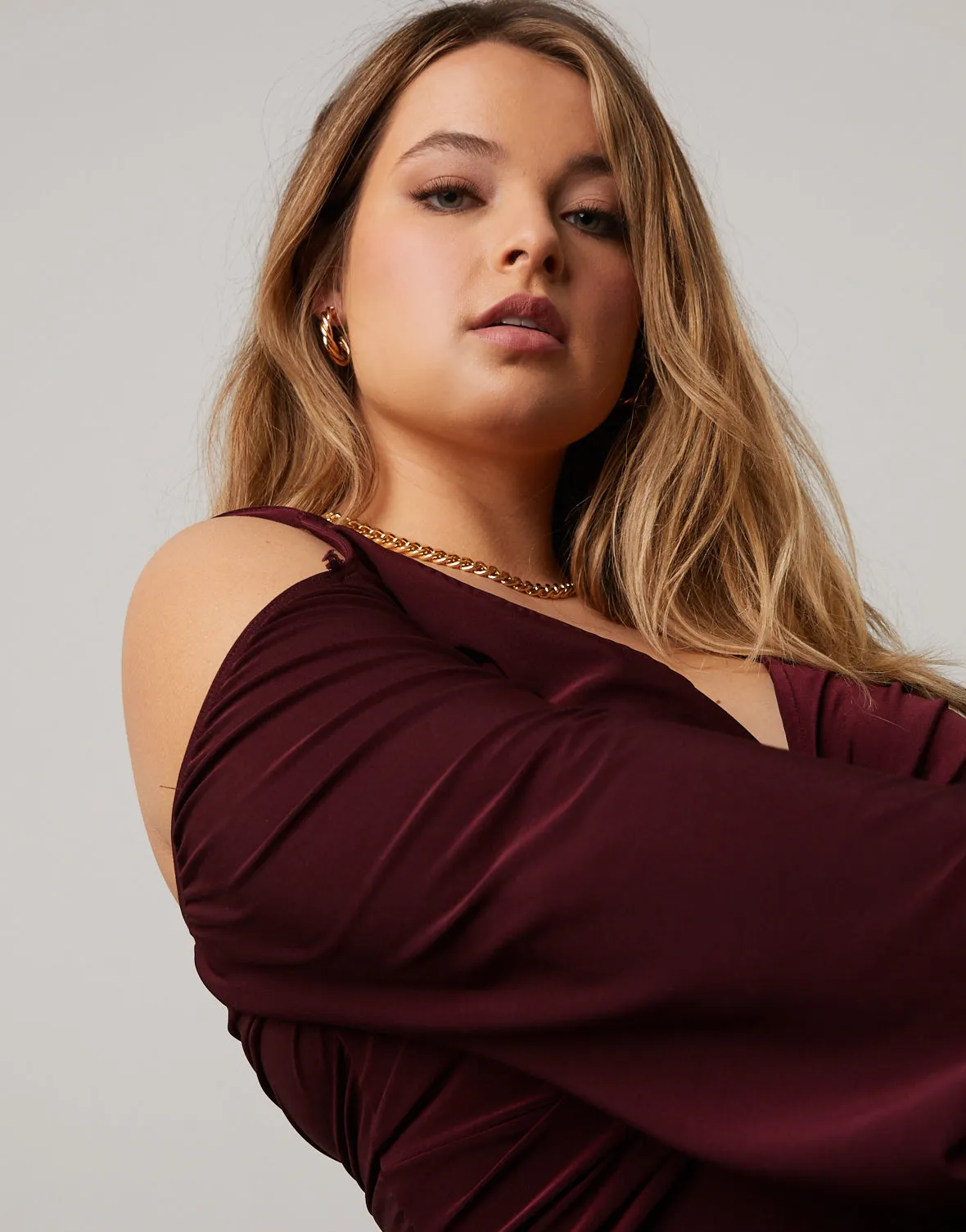 Plus Size Cold Shoulder Twist Dress