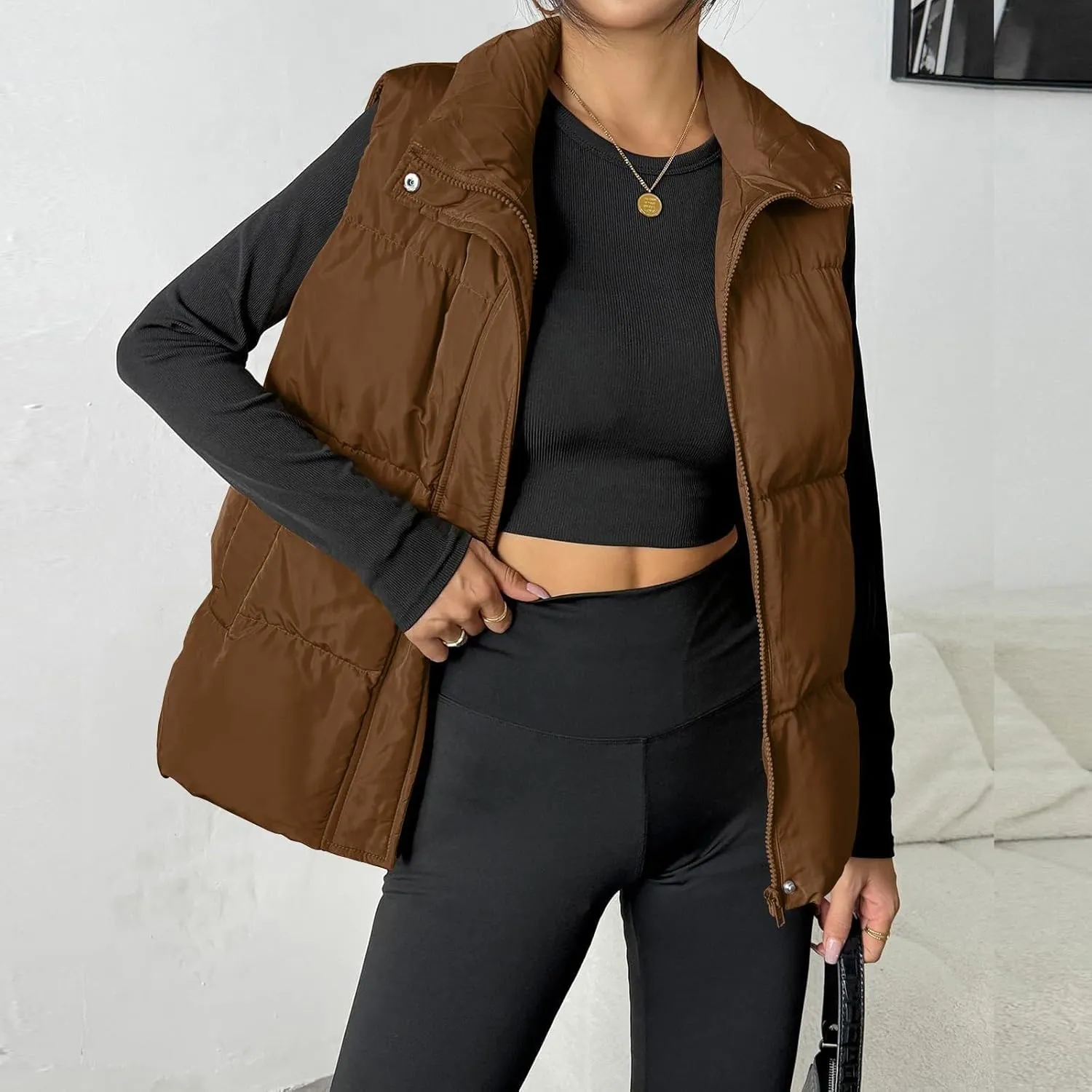 Puffer Vest Women Lightweight Zip Up Jackets with Pockets Fall Casual Stand Collar Padded Quilted Waistcoat Vest